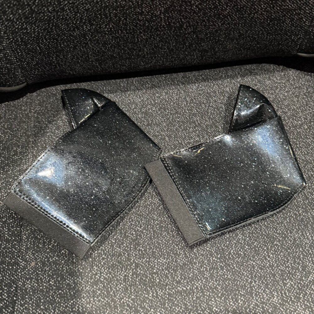 Lot of CXIX and Hella Heels - Picture 5 of 5